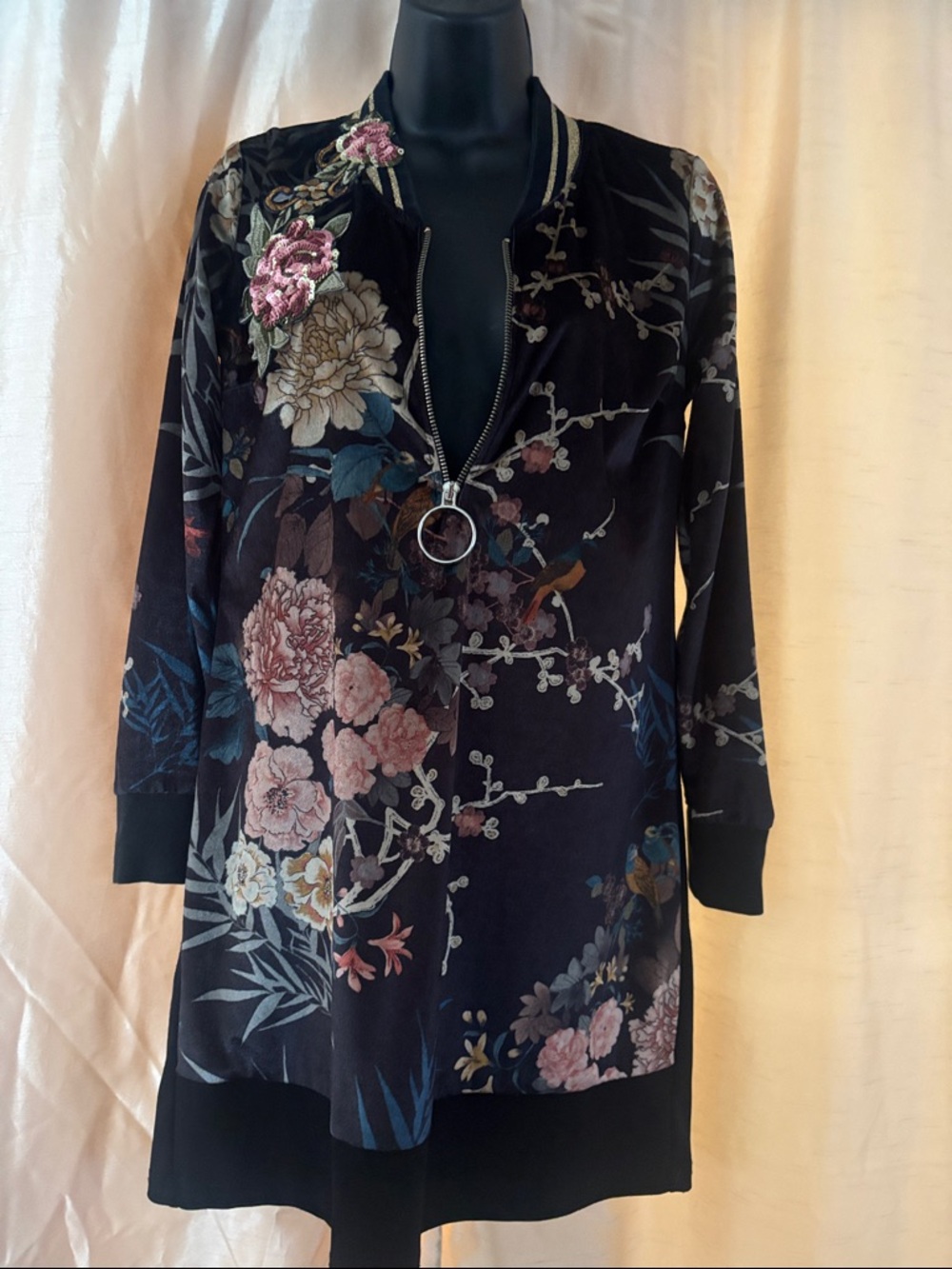 Rinascimento Black Floral Embroidered Zip-Front Tunic